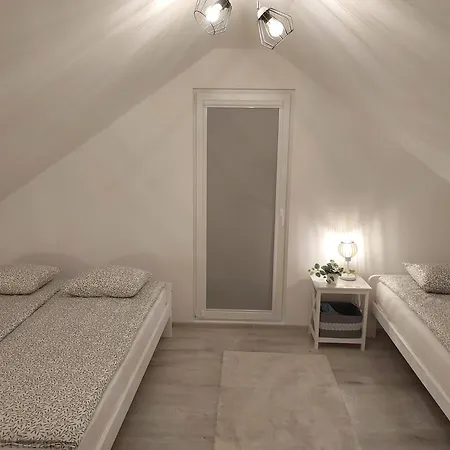 Letniskowy Sloneczny Zakatek Vakantiehuis *